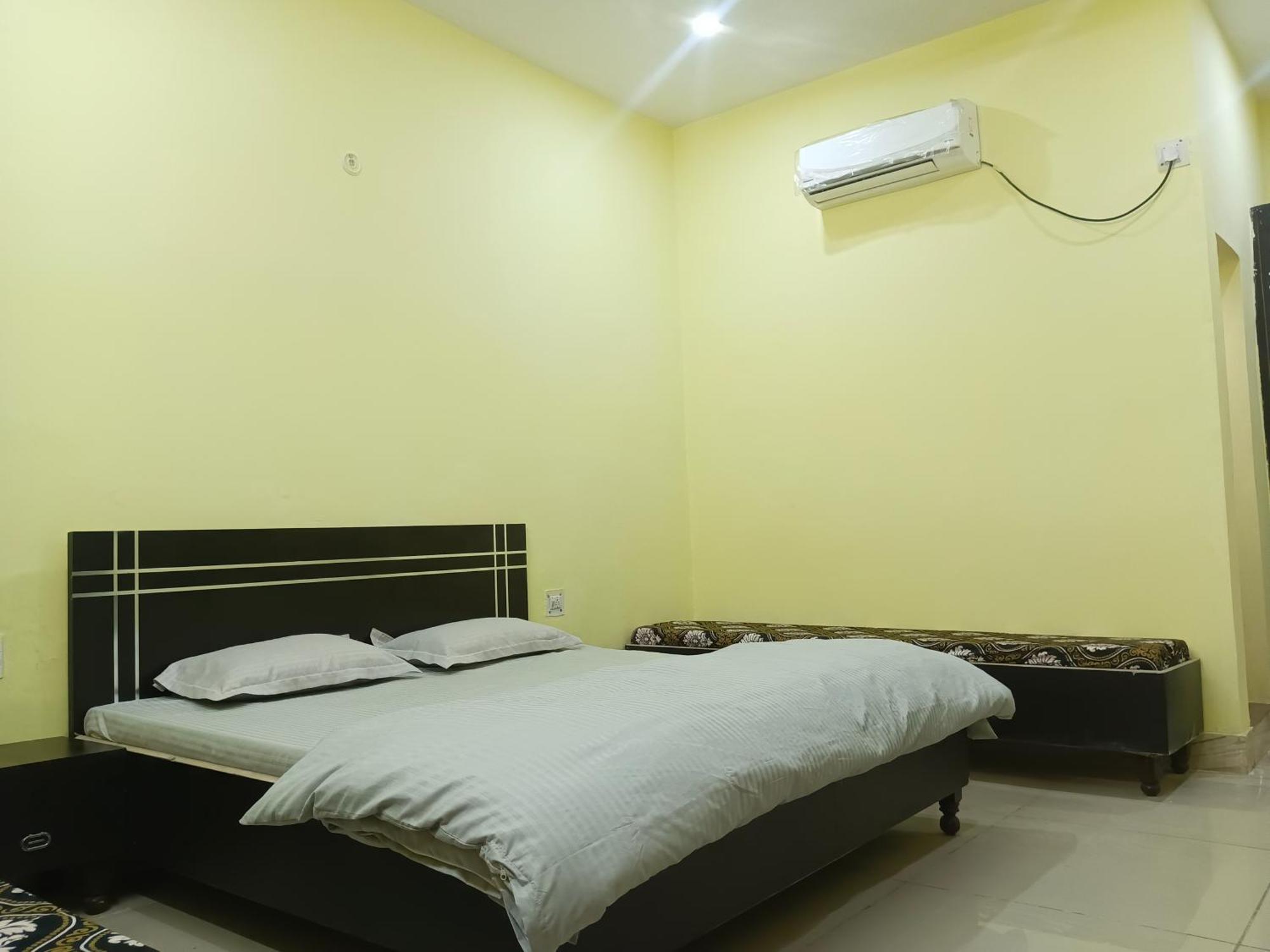 G G Multi Complex Hotel Meerut Exterior photo
